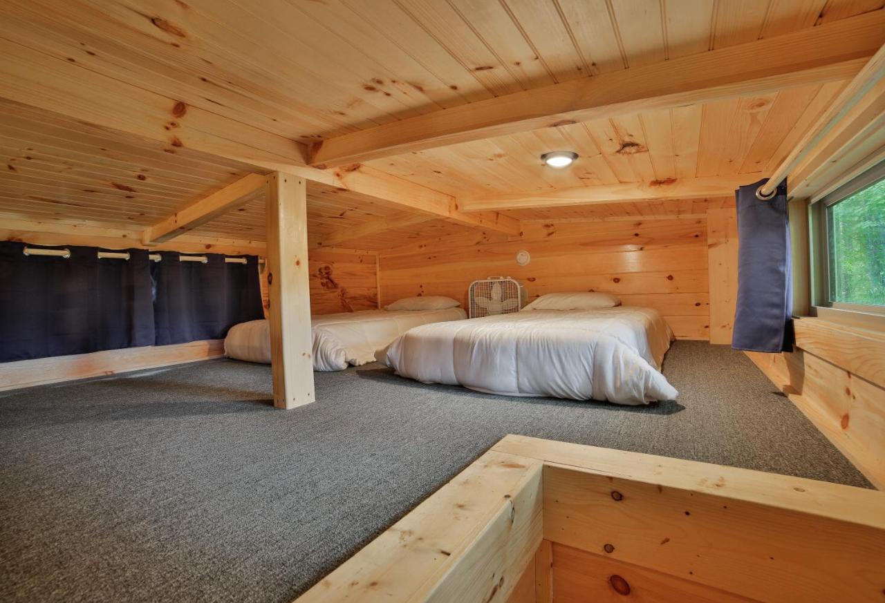 Thomas Cabin Forest Tiny Cabin With Hot Tub Чаттануга Экстерьер фото