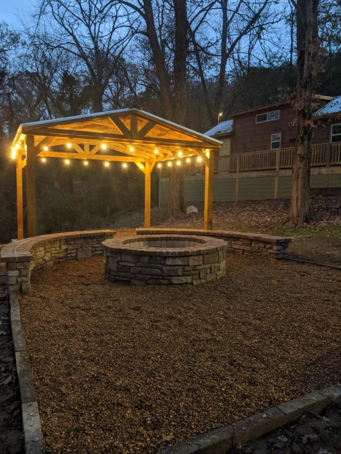 Thomas Cabin Forest Tiny Cabin With Hot Tub Чаттануга Экстерьер фото